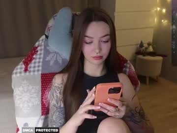 Kateleoo Chaturbate stream image from March 23, 2025