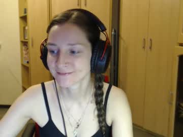 Dressgirl Chaturbate stream image from March 23, 2025
