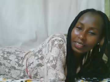Pokki_Daisy Chaturbate stream image from March 23, 2025