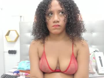 Scarlett_Fox20 Chaturbate stream image from March 23, 2025