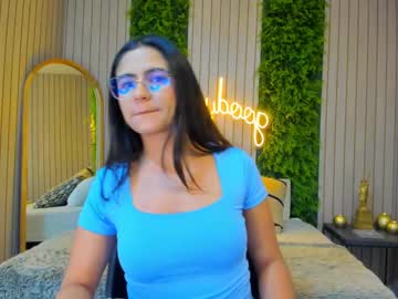 Stefaniabrown Chaturbate stream image from March 23, 2025