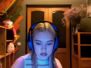 Edithfears Chaturbate stream image from March 23, 2025