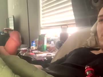 Lhelpucum30 Chaturbate stream image from March 23, 2025
