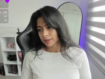 Martinnaa__ Chaturbate stream image from March 23, 2025