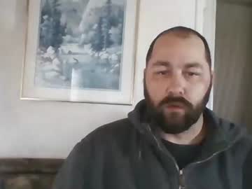 Countrycummers420 Chaturbate stream image from March 23, 2025