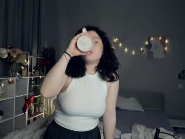 Felly_Keys Chaturbate stream image from March 23, 2025