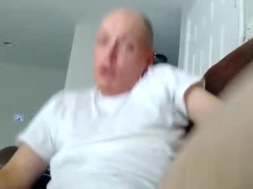 Itskvngg Chaturbate stream image from March 23, 2025