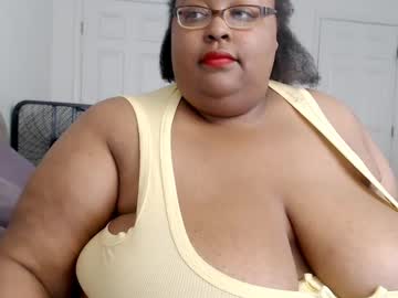 Loves_Aura Chaturbate stream image from March 23, 2025