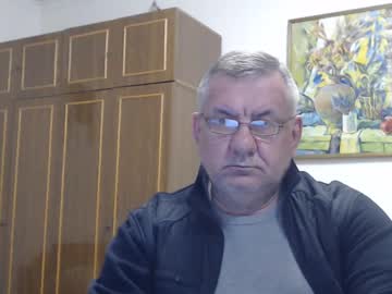 Machomale3 Chaturbate stream image from March 23, 2025