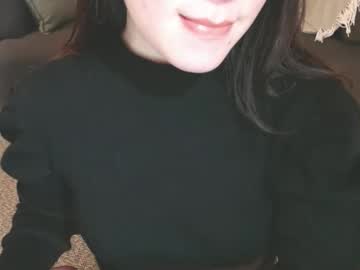 Momo612238 Chaturbate stream image from March 23, 2025