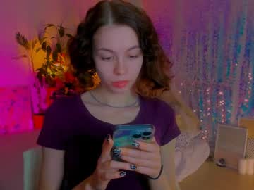 Poli__ Chaturbate stream image from March 23, 2025