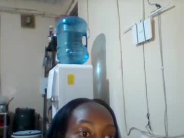Verabright Chaturbate stream image from March 23, 2025