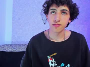 Kervs__ Chaturbate stream image from March 23, 2025