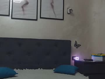 Miriam04 Chaturbate stream image from March 23, 2025