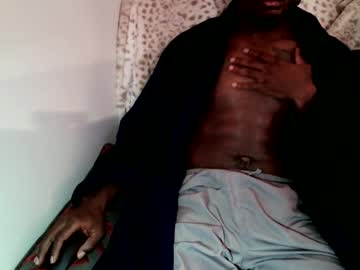 Parlaytellio Chaturbate stream image from March 23, 2025
