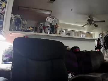 Biggerisbetter21 Chaturbate stream image from March 23, 2025