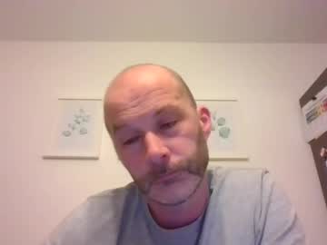Ju571ng Chaturbate stream image from March 23, 2025
