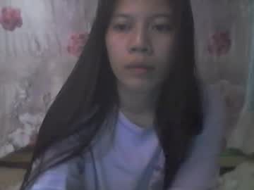 Queendayday Chaturbate stream image from March 23, 2025