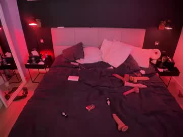 Yorkitime Chaturbate stream image from March 23, 2025