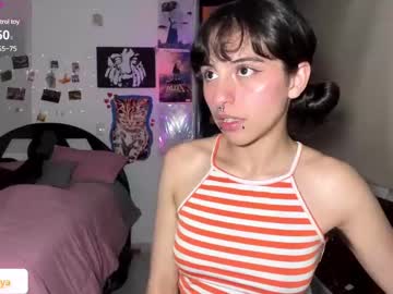 B0nnie_H0ney stream image from March 24, 2025