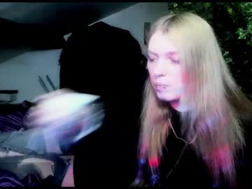 Blacklimoon Chaturbate stream image from March 24, 2025