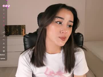 Arianagraan Chaturbate stream image from March 24, 2025