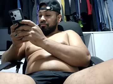 Andyaxcel Chaturbate stream image from March 24, 2025