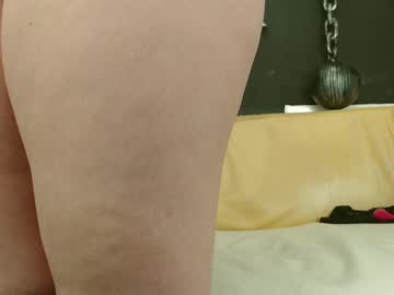 Erickalee Chaturbate stream image from March 24, 2025