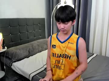 Louieismy_Name Chaturbate stream image from March 24, 2025