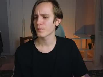 Nikompell Chaturbate stream image from March 24, 2025