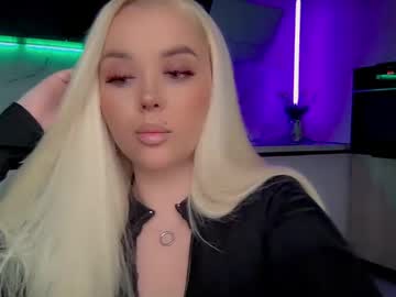 Blond_Diamond Chaturbate stream image from March 24, 2025