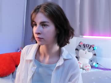 Antoniafake Chaturbate stream image from March 24, 2025