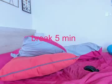 Jean_Mokujin Chaturbate stream image from March 24, 2025