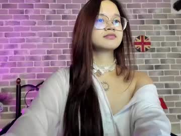 Gloriatayler Chaturbate stream image from March 24, 2025