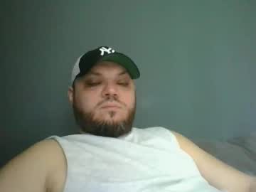 Glusgan Chaturbate stream image from March 24, 2025
