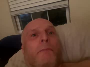 Mitchig Chaturbate stream image from March 24, 2025