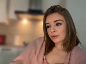 Ava_Blonde Chaturbate stream image from March 24, 2025