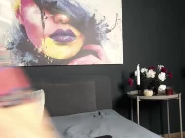 Jennasinss Chaturbate stream image from March 24, 2025