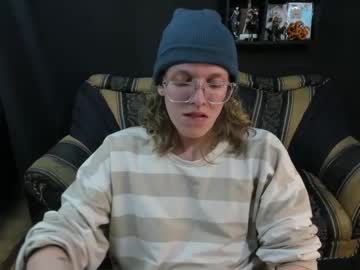 Jinnbook Chaturbate stream image from March 24, 2025