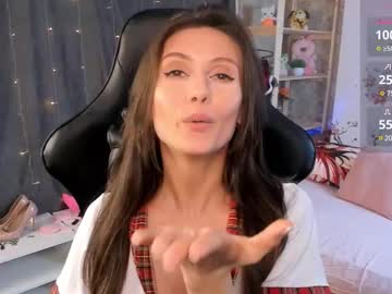Michel_Momsen Chaturbate stream image from March 24, 2025