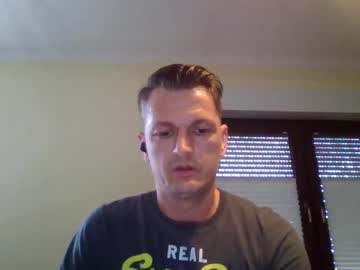 Piercingsxxx Chaturbate stream image from March 24, 2025