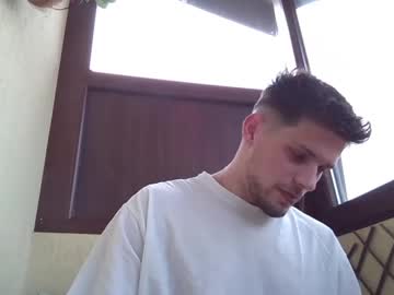 Roberto_Twink1 Chaturbate stream image from March 24, 2025