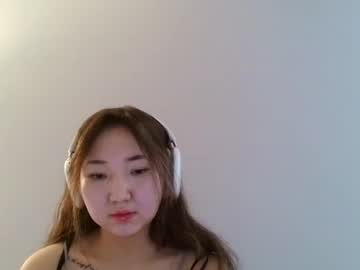 Cleogaultier Chaturbate stream image from March 24, 2025