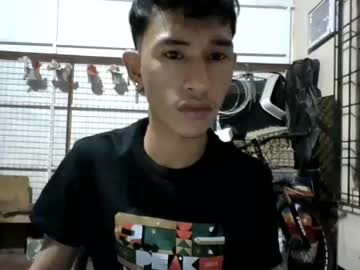 Enzinoxx2024 Chaturbate stream image from March 24, 2025