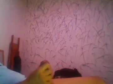Herrychaink Chaturbate stream image from March 24, 2025