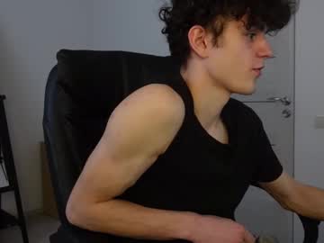 Brad_Holloway Chaturbate stream image from March 24, 2025