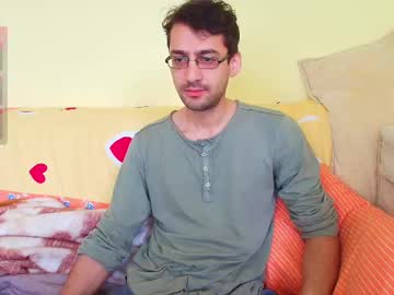Hungeddy Chaturbate stream image from March 24, 2025