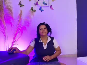 Iamlola_ Chaturbate stream image from March 24, 2025
