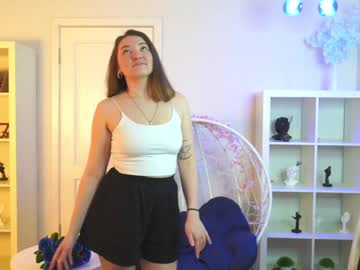Zarahelme stream image from March 24, 2025