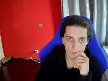Pttrazer Chaturbate stream image from March 24, 2025